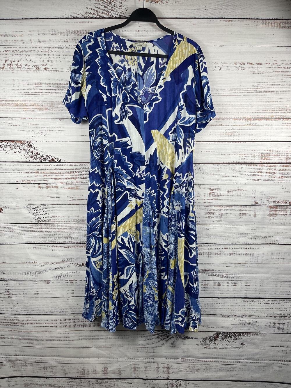 Orientique Dress Women's XS Blue Tropical Floral Crinkle Midi Swing Boho Rayon